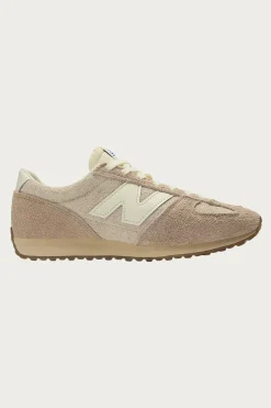 471 - Bisque/Flat Taupe