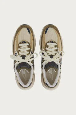 990 - Dark Camo/Incense