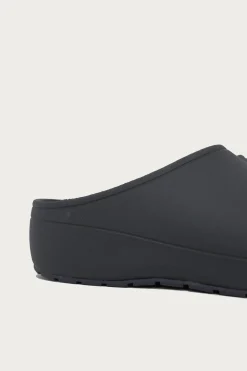 Classic Quiet Clog - Black Sand