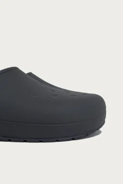 Classic Quiet Clog - Black Sand