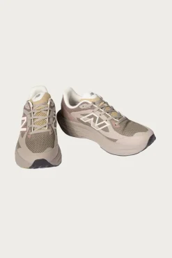 FF Trainer - Arid Stone/Earth Shadow