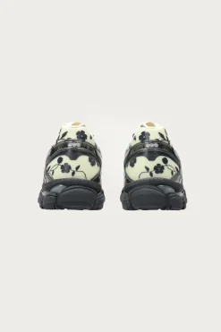 Gel-Cumulus 16 SSCB - Ivory/Black