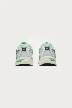 Gel-NYC 2055 - White/Menthol