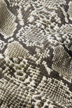 Silk Rayon Python WRANGLE Collar Aloha - Grey